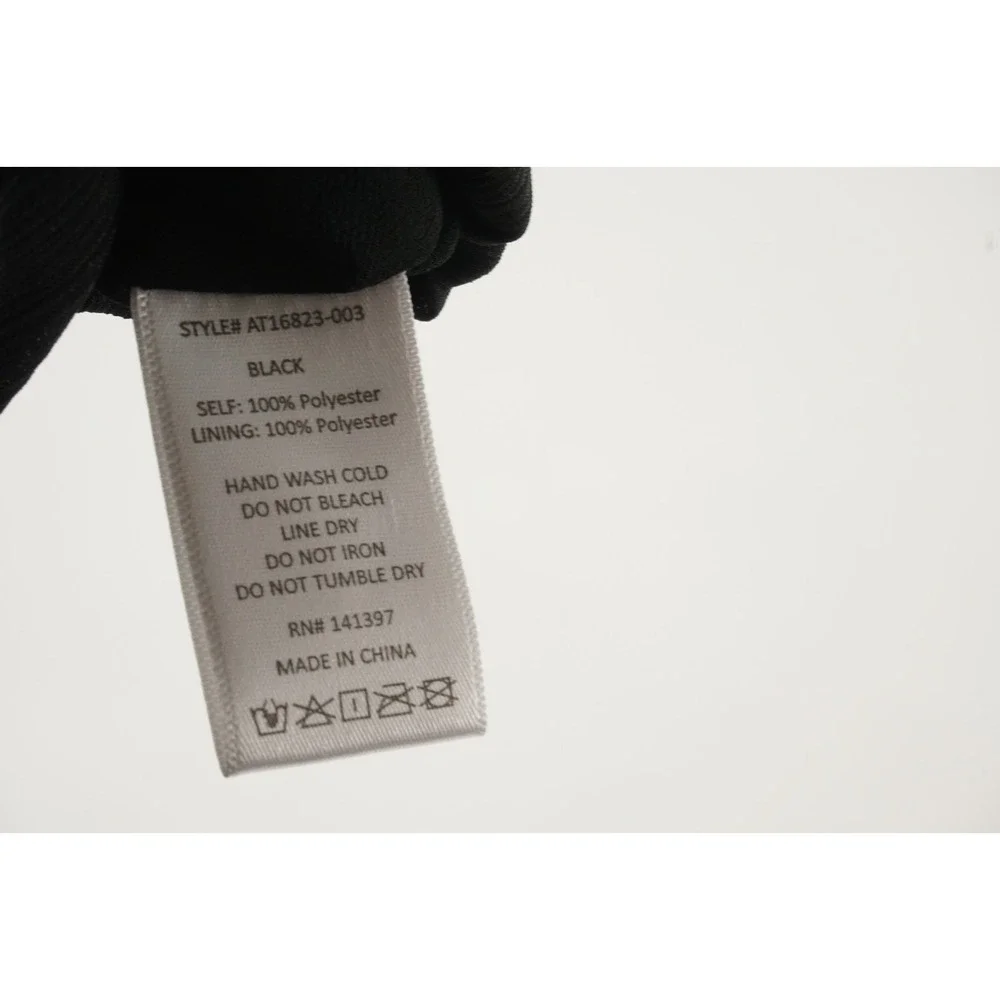 New ASTR The Label Black Crepe Lightweight V-Neck Twist Sleeveless Top Sz Small - Picture 4 of 8